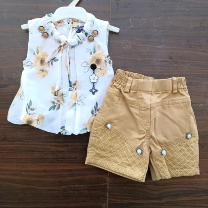 Tortilla Color Flower Printed White Sleeveles Fancy Top & Brief