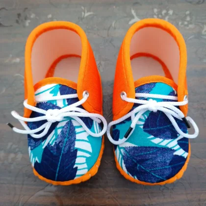 Baby Unisex Orange Floral Colour Booties Printed3