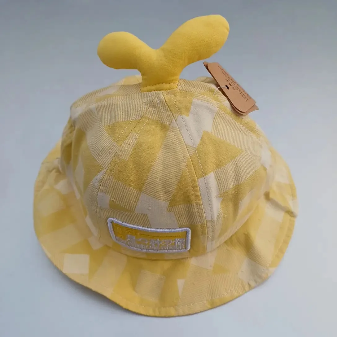 Caps